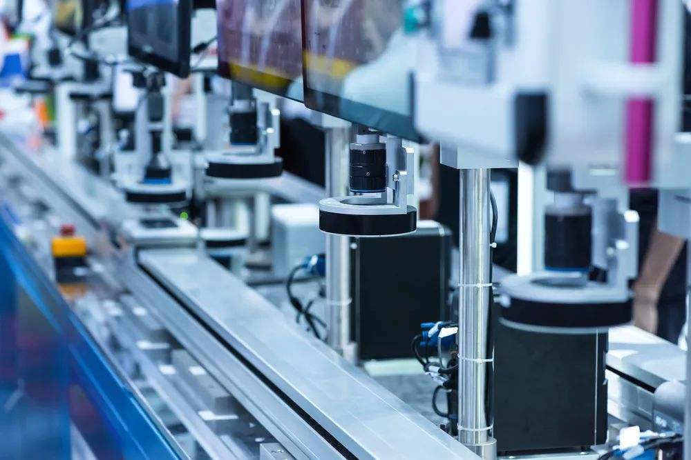 What are the proper use of pressure sensors and routine maintenance methods